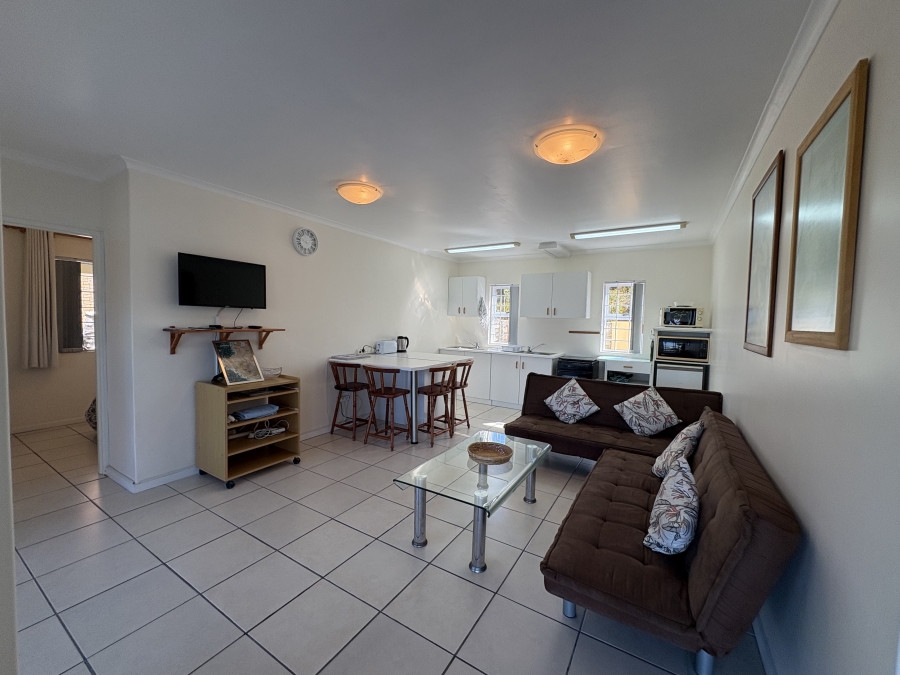 4 Bedroom Property for Sale in Pearl Bay Western Cape